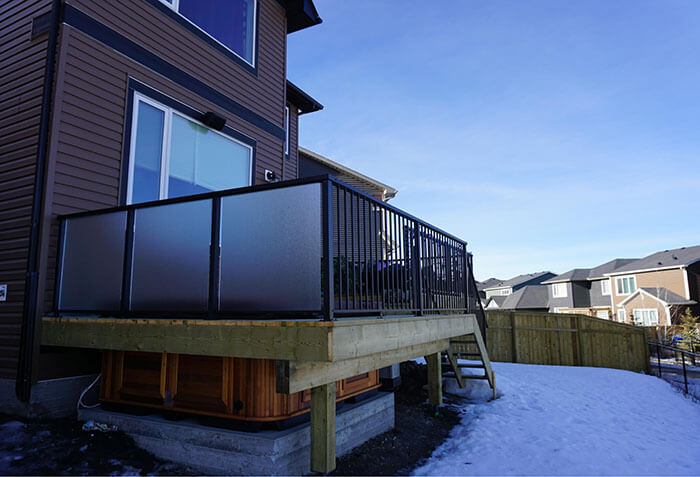 Aluminum deck railing calgary