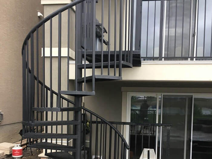 Custom spiral staircase